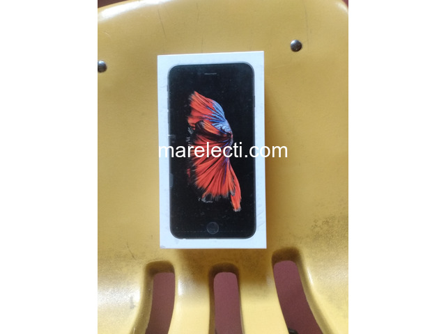 Brand New iPhone 6s with Accessories - 1/3